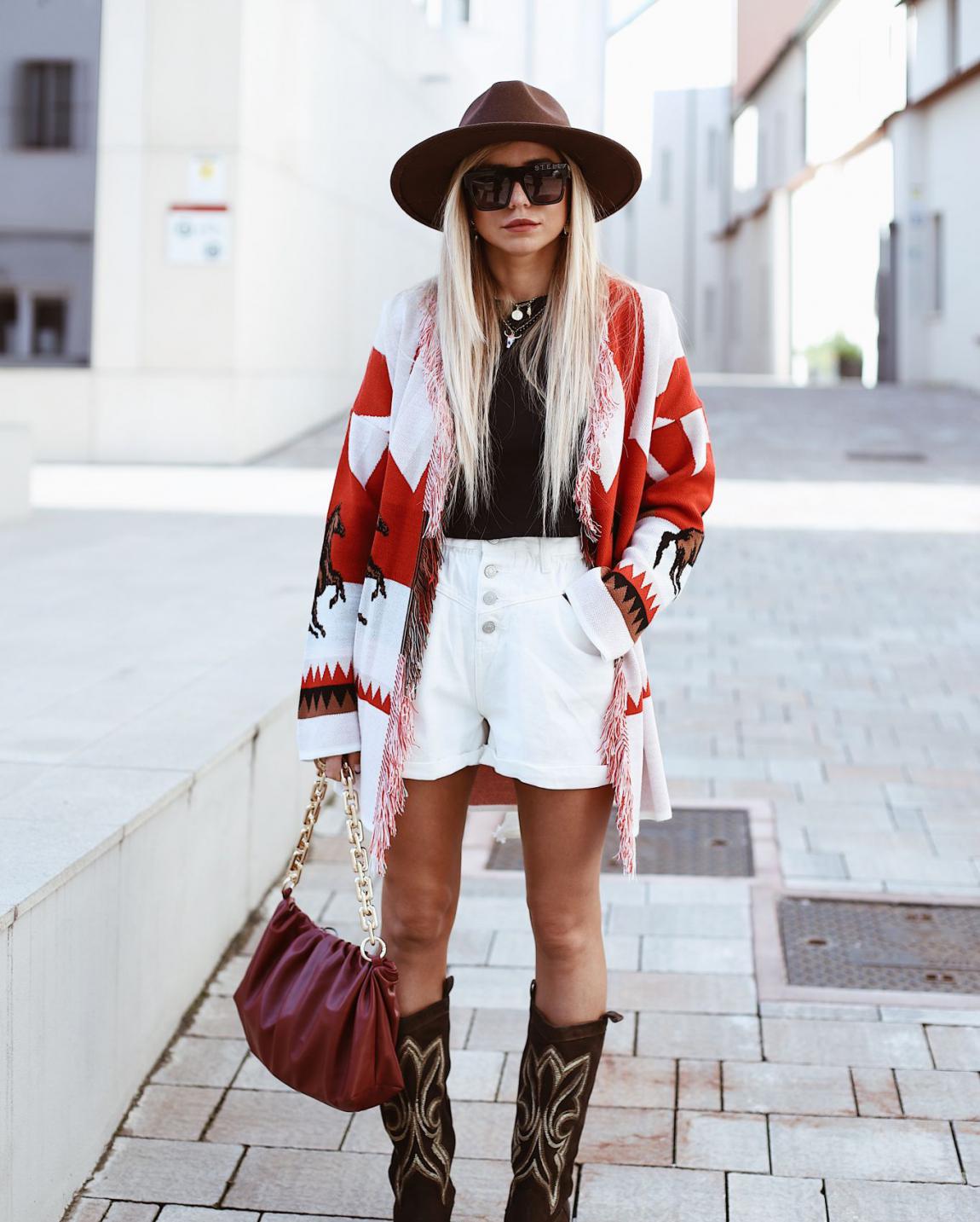 5a11a757-7cb0-4e55-9fe1-538a4485db19.jpg